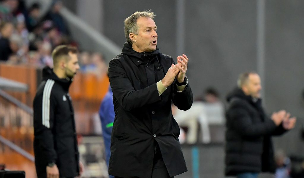 Nanu-Bayer-Leverkusen-tritt-in-der-Champions-League-ohne-Trainer-an