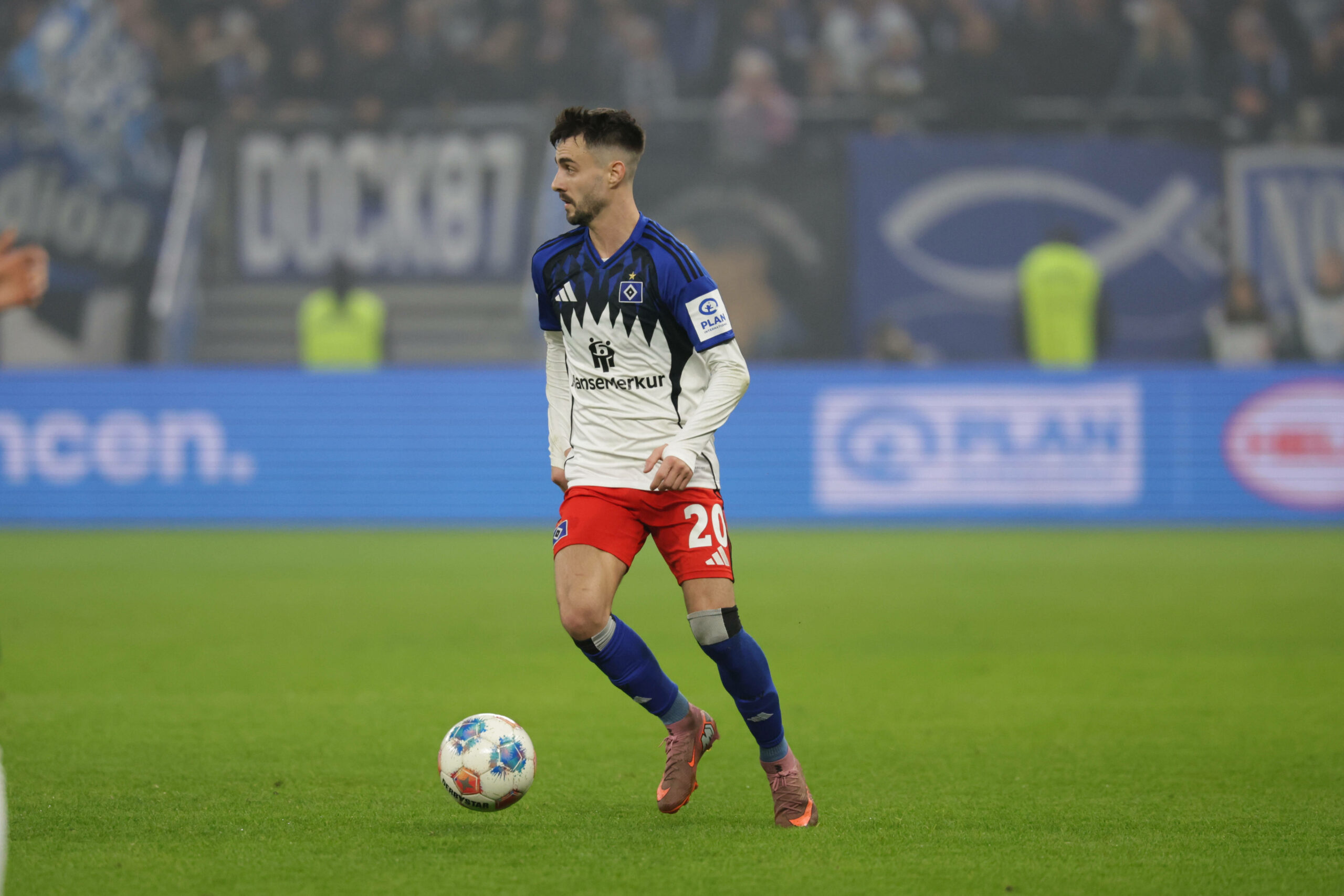 Der vermeintliche Führungstreffer von Fabio Vieira wurde aberkannt.