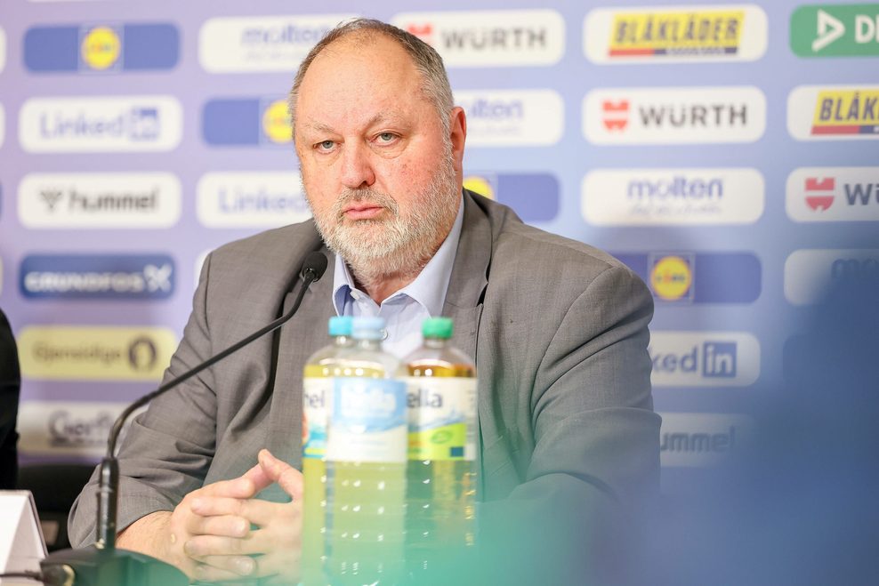 Andreas Michelmann auf der Pressekonferenz