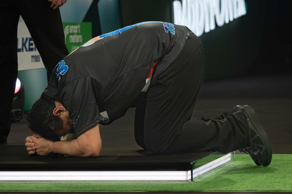 Joe Comito auf dem Boden