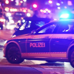 Ein Polizeiwagen auf St. Pauli im Einsatz (Symbolfoto).