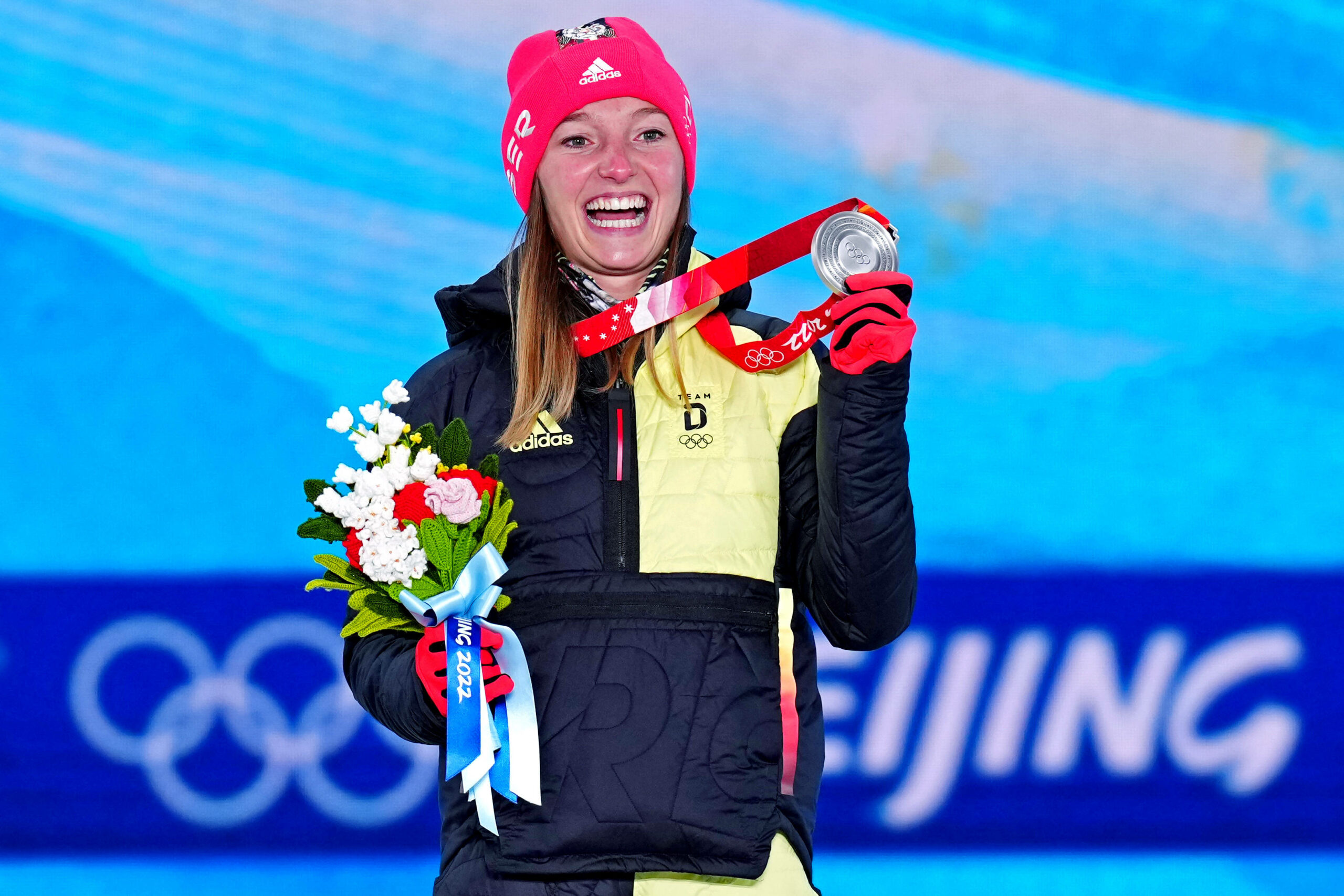 Katharina Althaus mit Silber Medaille