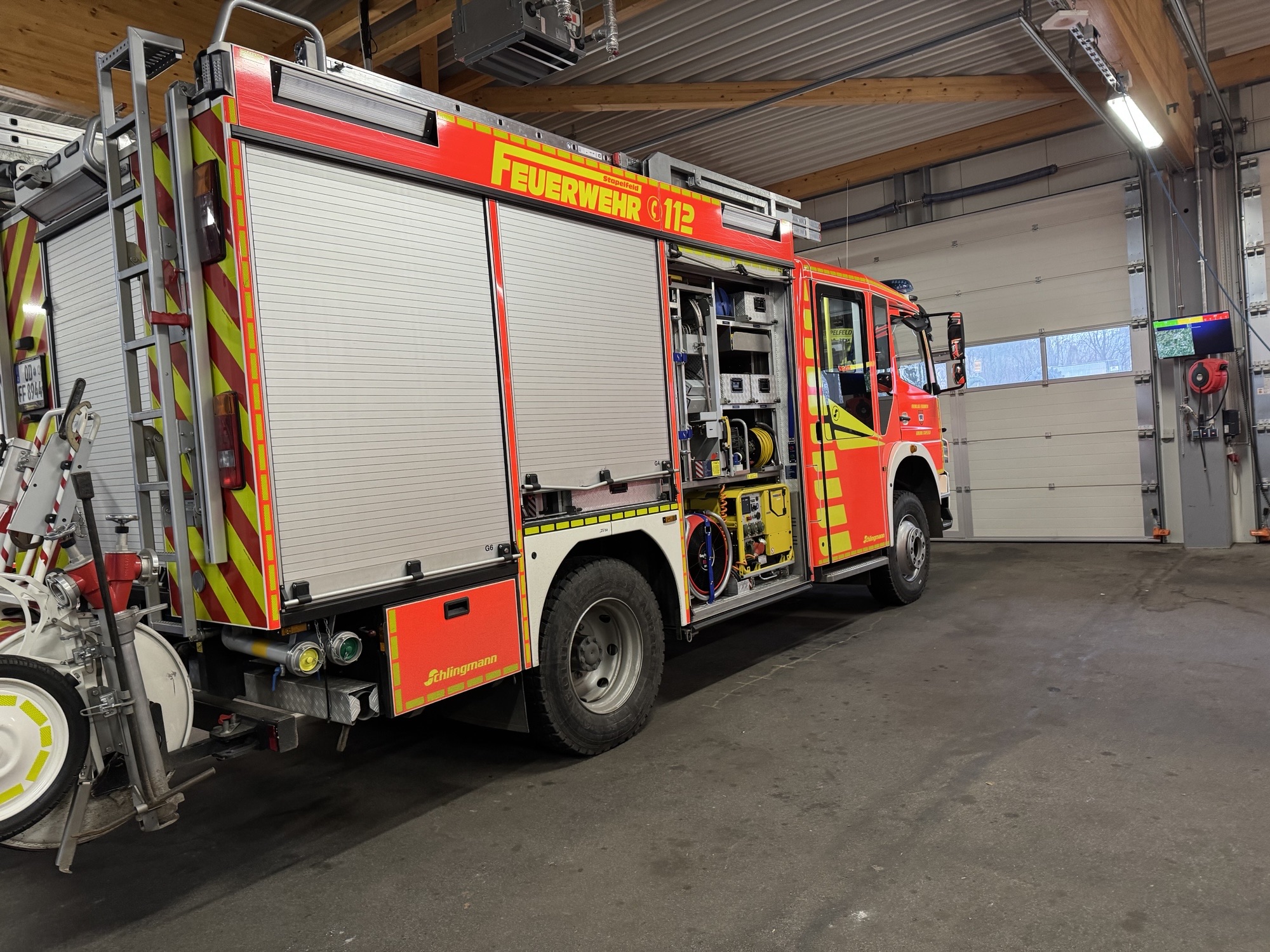 Die hydraulischen Spreizer wurden aus Feuerwehrautos gestohlen.