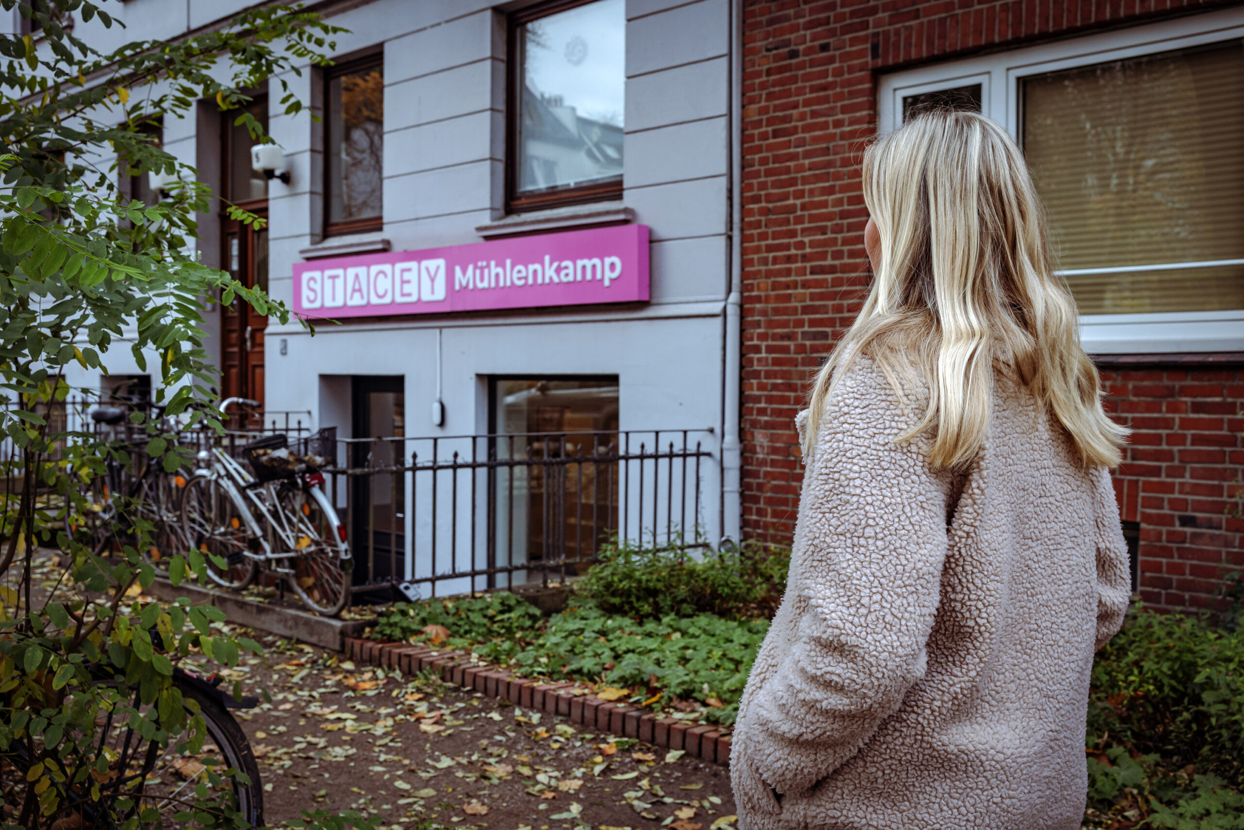 Laura Kaiser zog im August im Stacey-Wohngebäude in Winterhude ein.