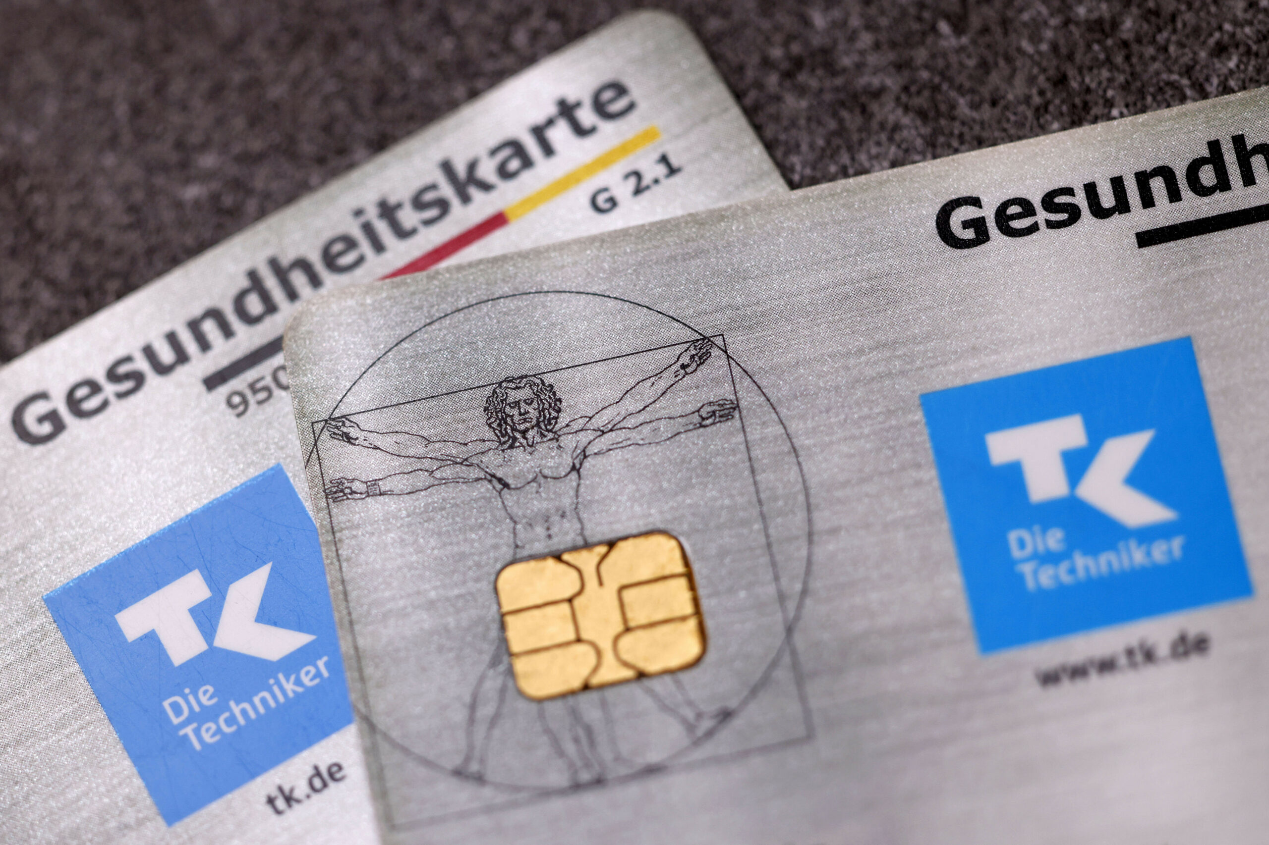Gesundheitskarten der Techniker Krankenkasse (Symbolbild).