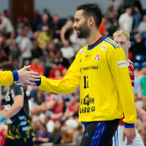 Robin Haug und Mohamed El-Tayar klatschen ein