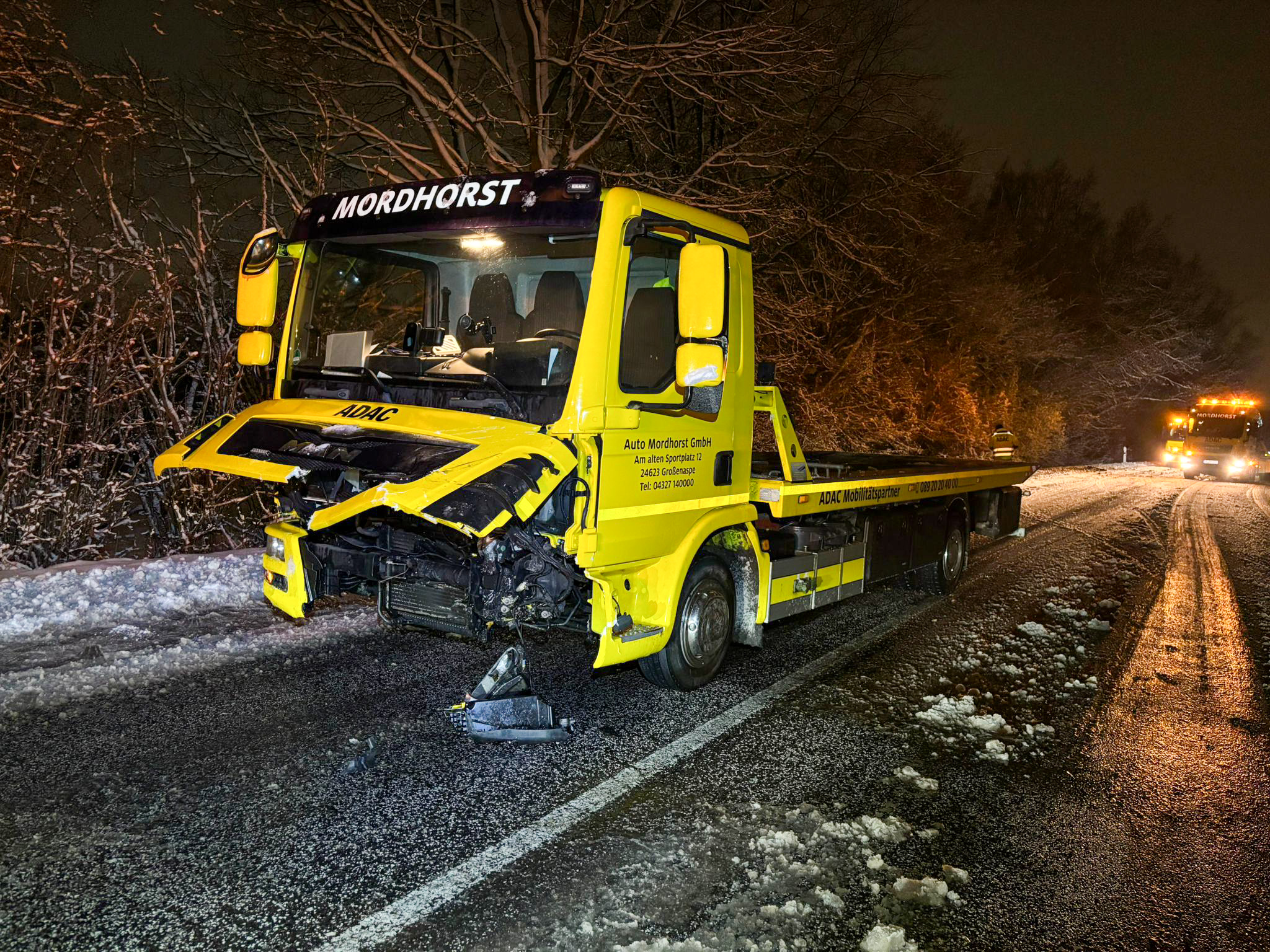 Der Abschleppwagen war gerade auf dem Weg zu einem Unfall – und musste dann selbst abgeschleppt werden.