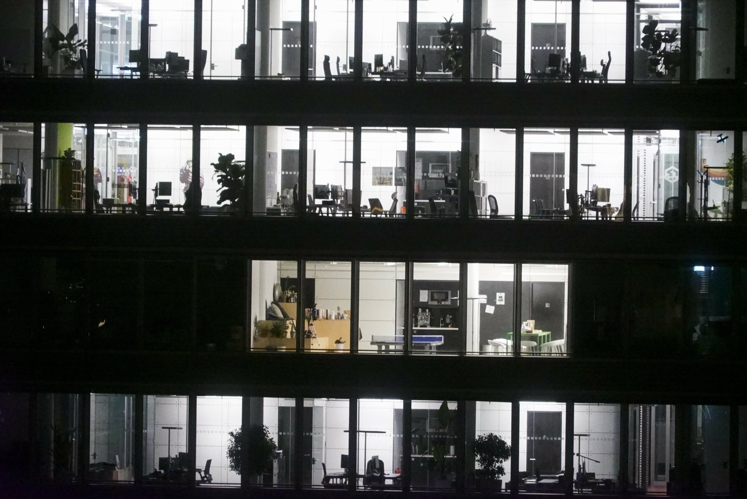 Mieten für Büros in Hamburg steigen (Symbolbild).