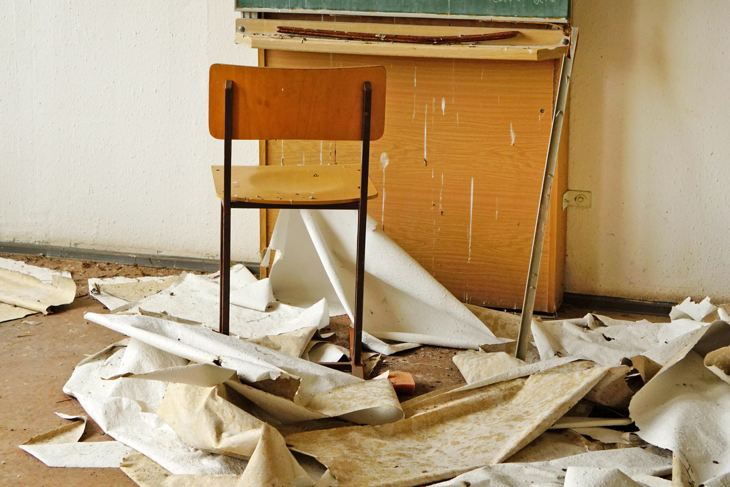Vandalismus in Schule: Teenager brachen in den Herbstferien in eine Schule in Rellingen ein (Symbolbild).