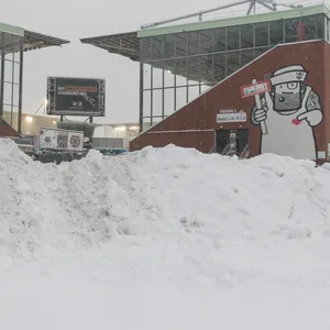 Das verschneite Millerntor-Stadion