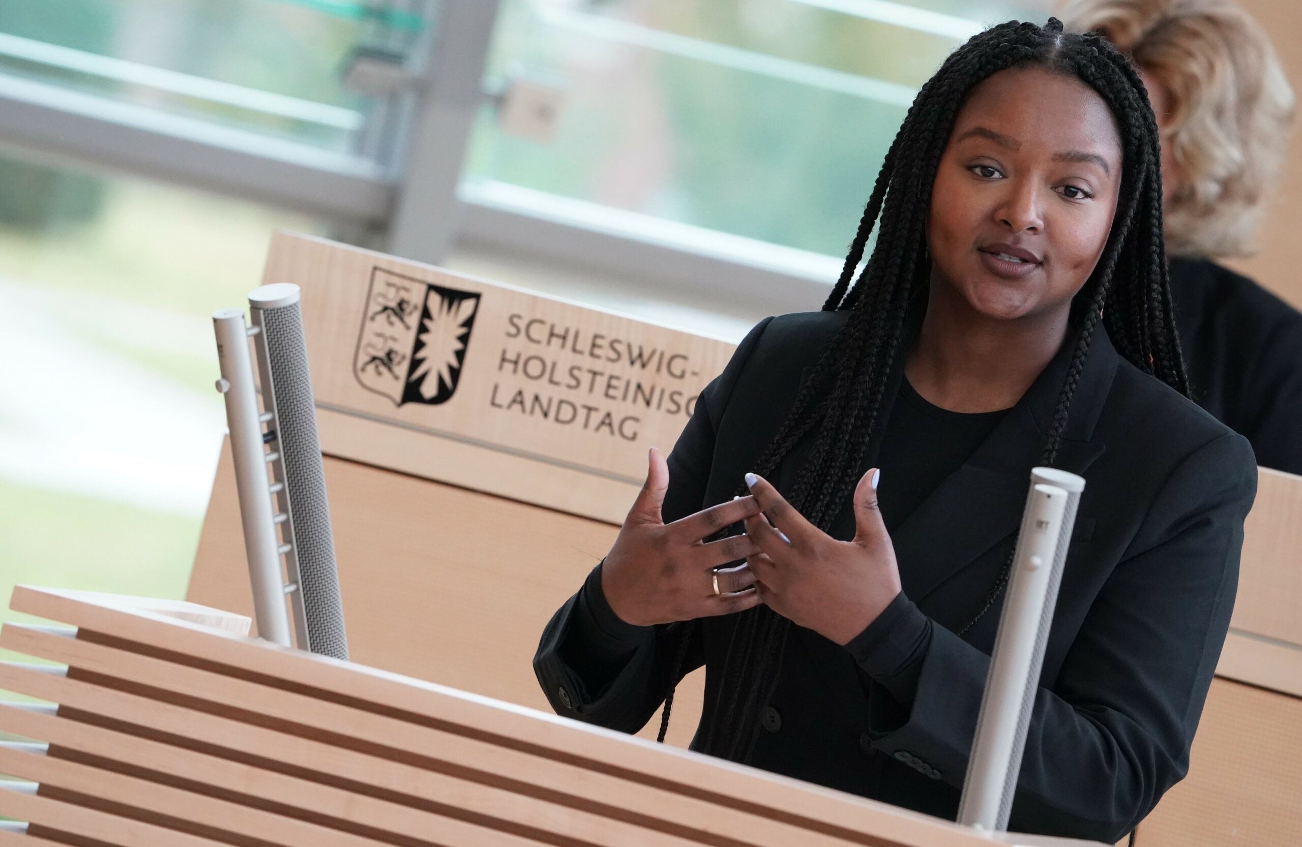 Sozialministerin Aminata Touré (Grüne) während der Landtagssitzung.