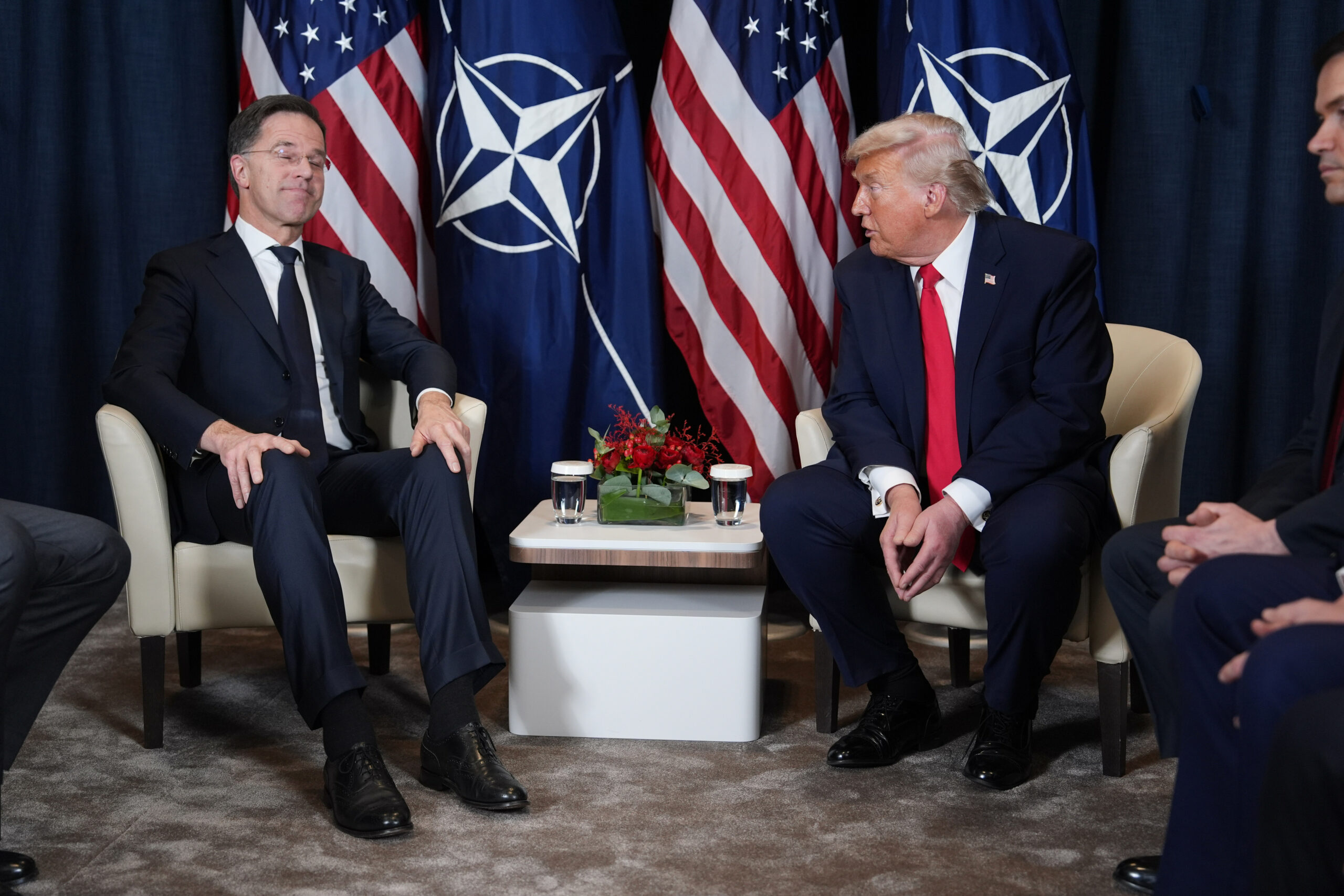 NATO-Generalsekretär Mark Rutte (l.) hat Trump einen „Deal“ zu Grönland vermittelt.