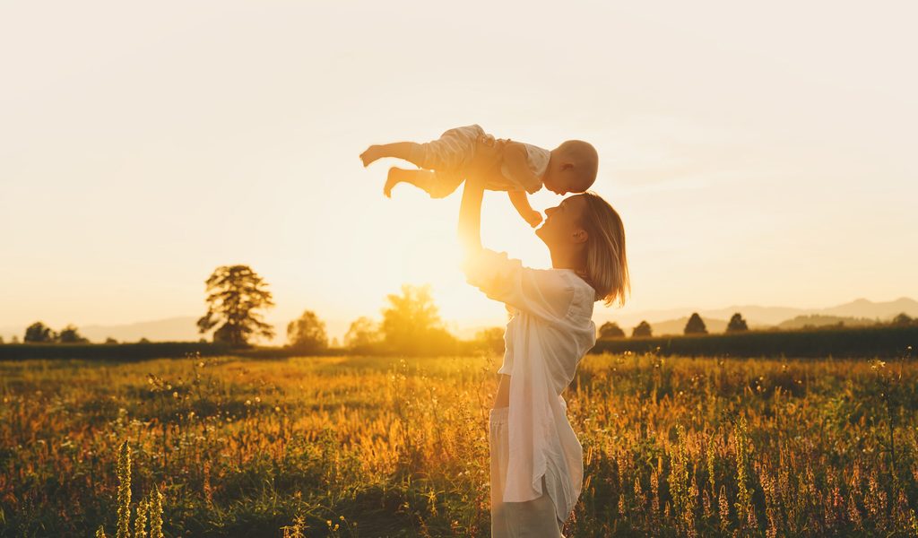 Gift-im-Kinderzimmer-Warum-immer-mehr-Eltern-f-r-ihre-Babys-auf-Natur-pur-setzen
