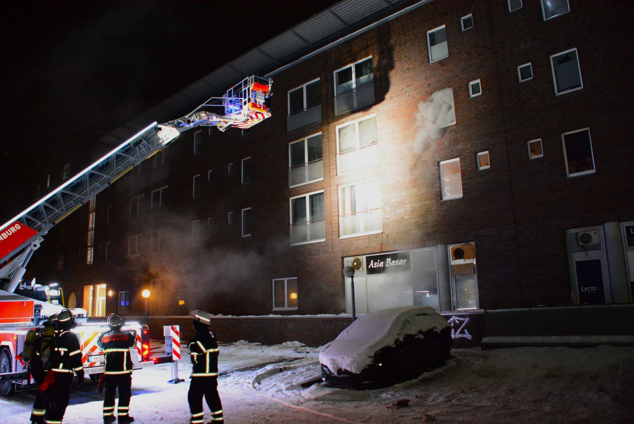 Wohnungsbrand in Neuallermöhe – Großalarm für die Feuerwehr