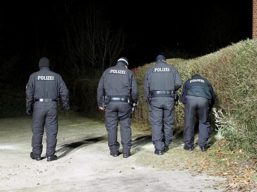 Mutmaßlicher Mitglied der Hells Angels in Ahrensbök durch Schüsse schwer verletzt