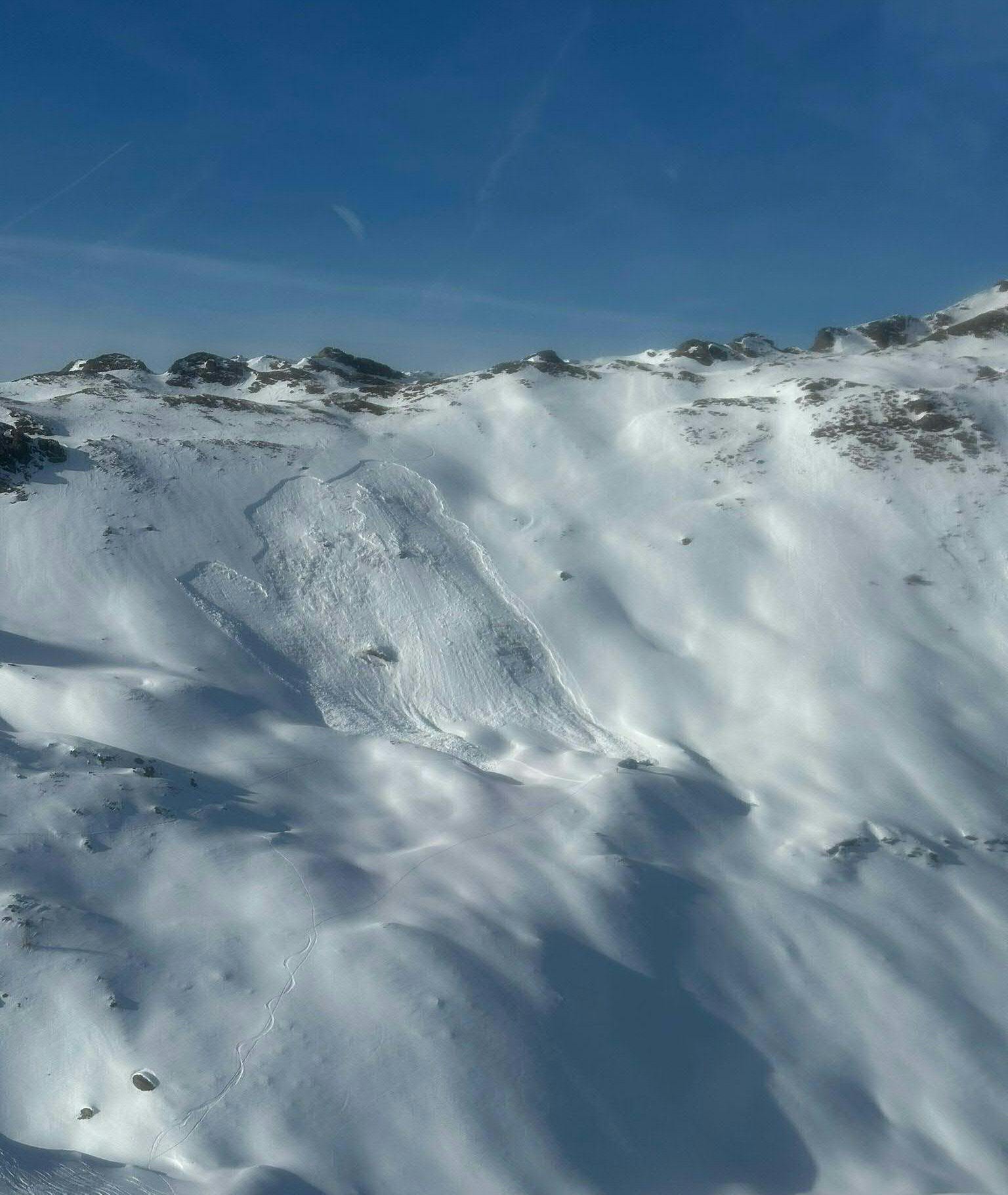 Auf der Schmugglerscharte in Bad Hofgastein ist eine der beiden Lawinen in Richtung Tal gestürzt.