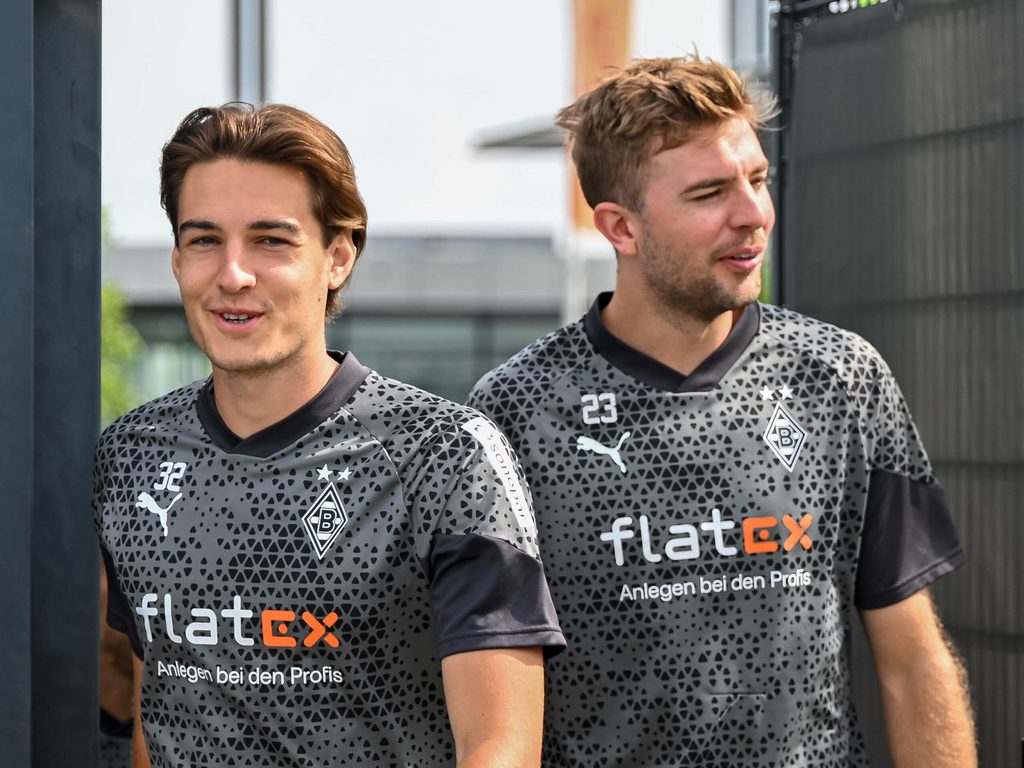 Florian Neuhaus und Christoph Kramer im Gladbach-Outfit