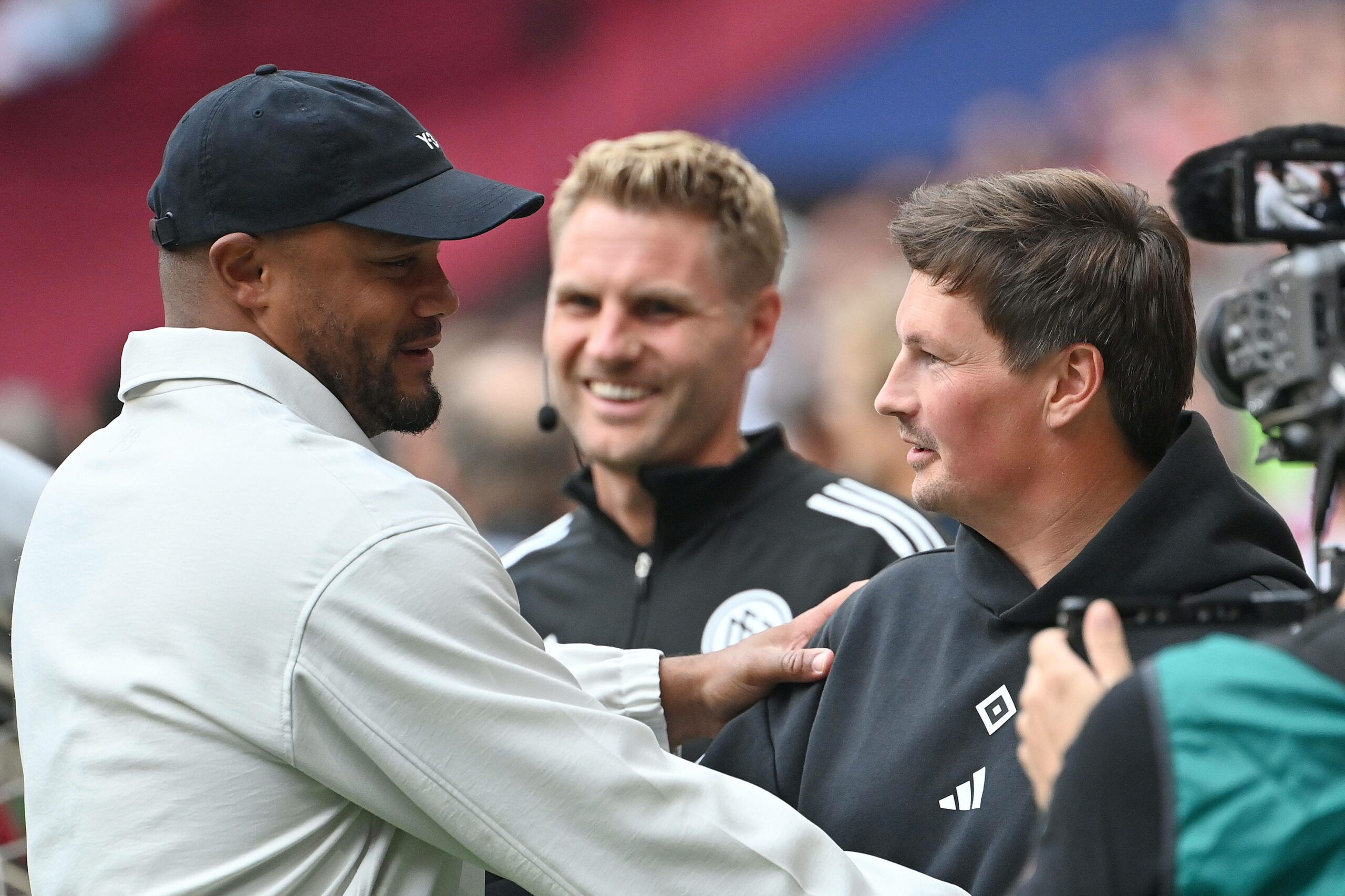 Vincent Kompany begrüßt Merlin Polzin