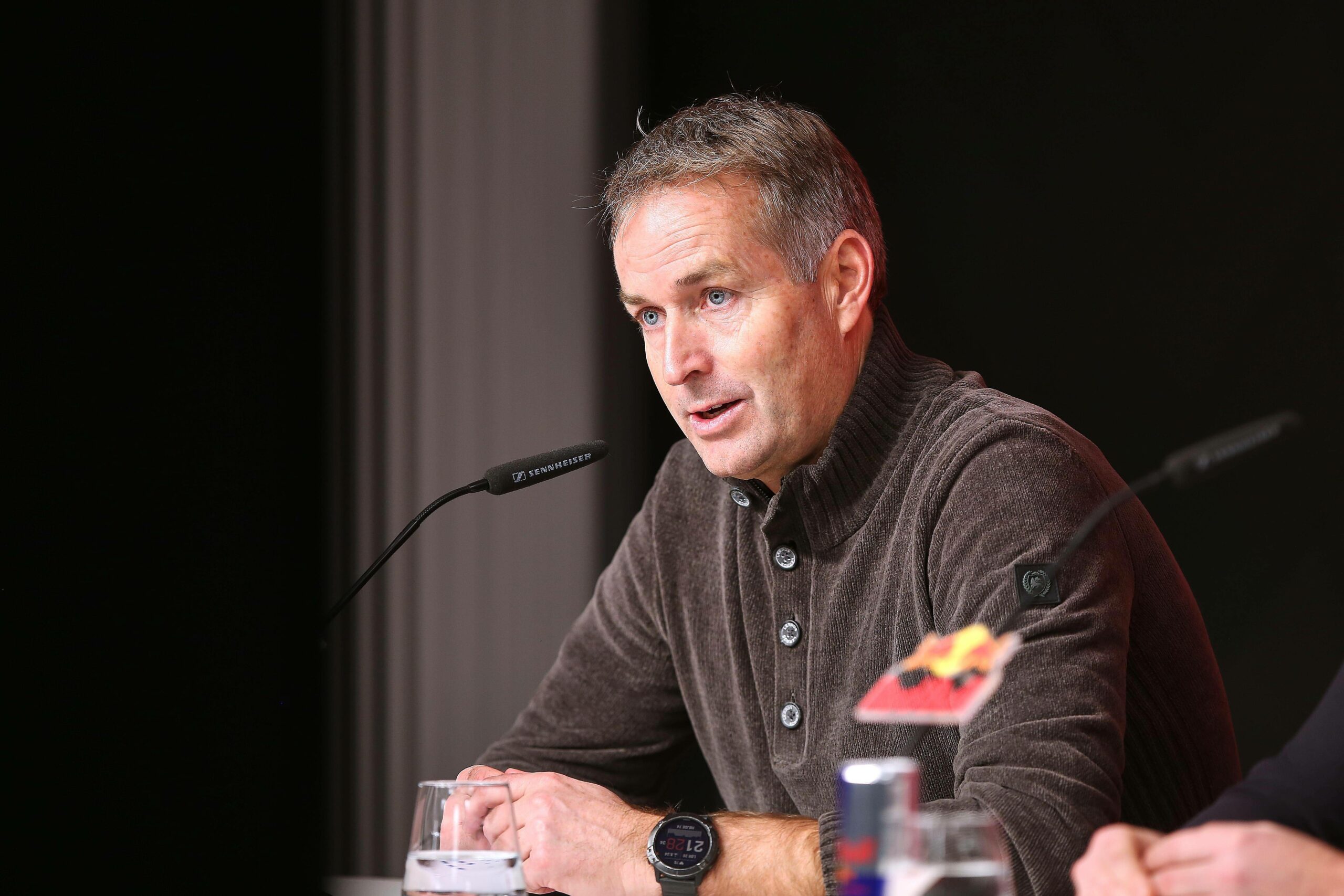 Kasper Hjulmand guckt nachdenklich