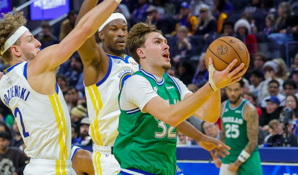 US Teen Breaks NBA Record | MOPO