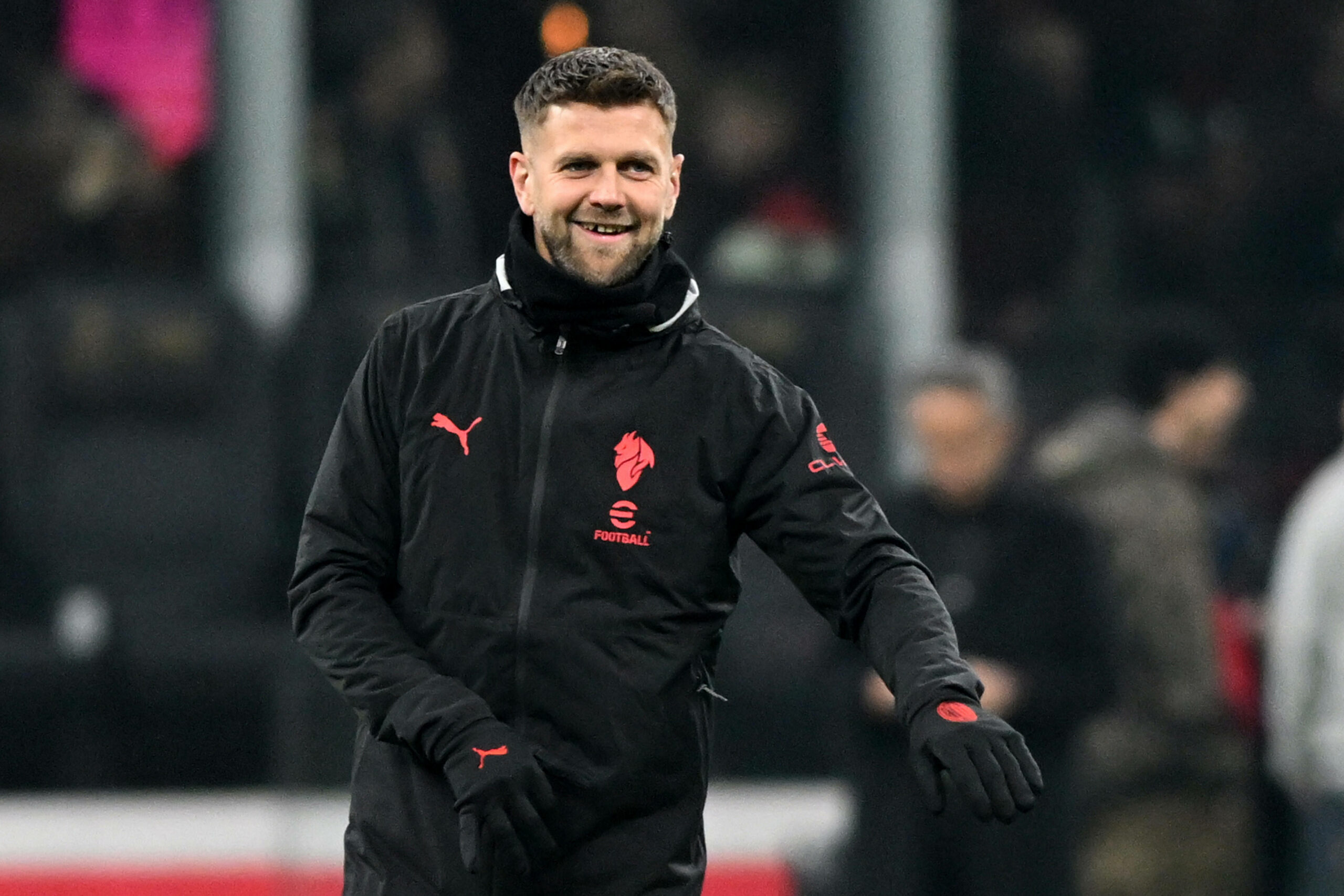 Niclas Füllkrug lächelt