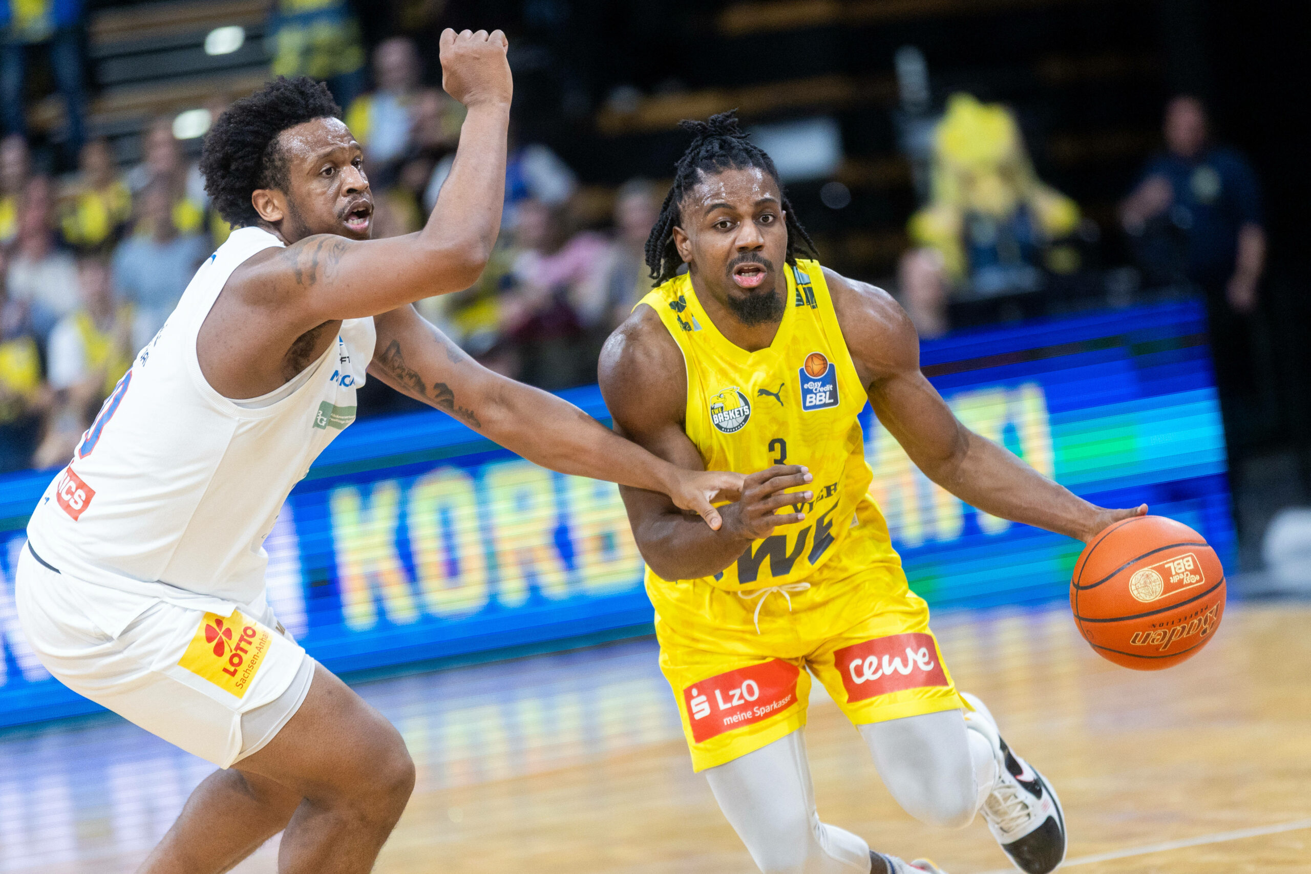 Stephon Jelks im Duell mit Chris Clemons