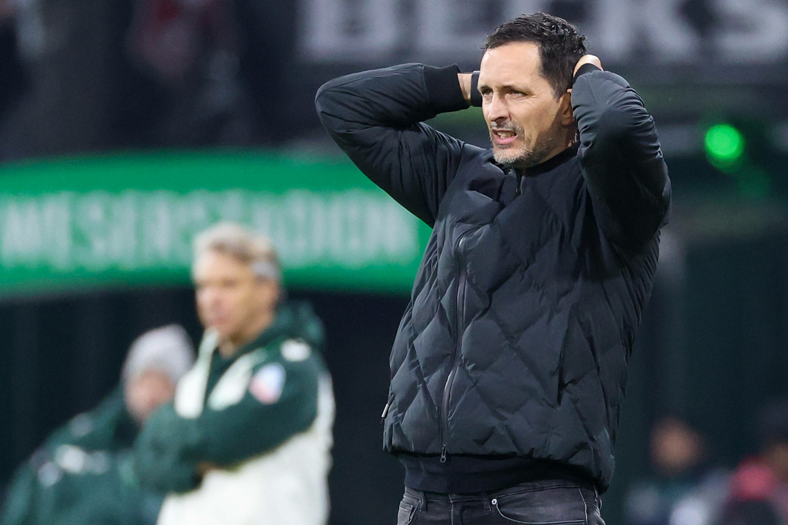 Dino Toppmöller ärgert sich