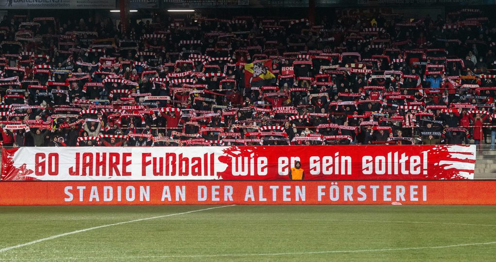 Fans des 1. FC Union Berlin im Stadion