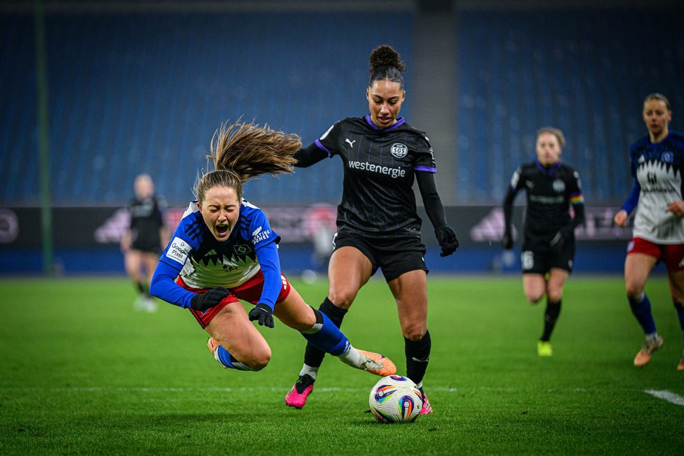 Camilla Linberg fällt im Duell mit Vanessa Fürst