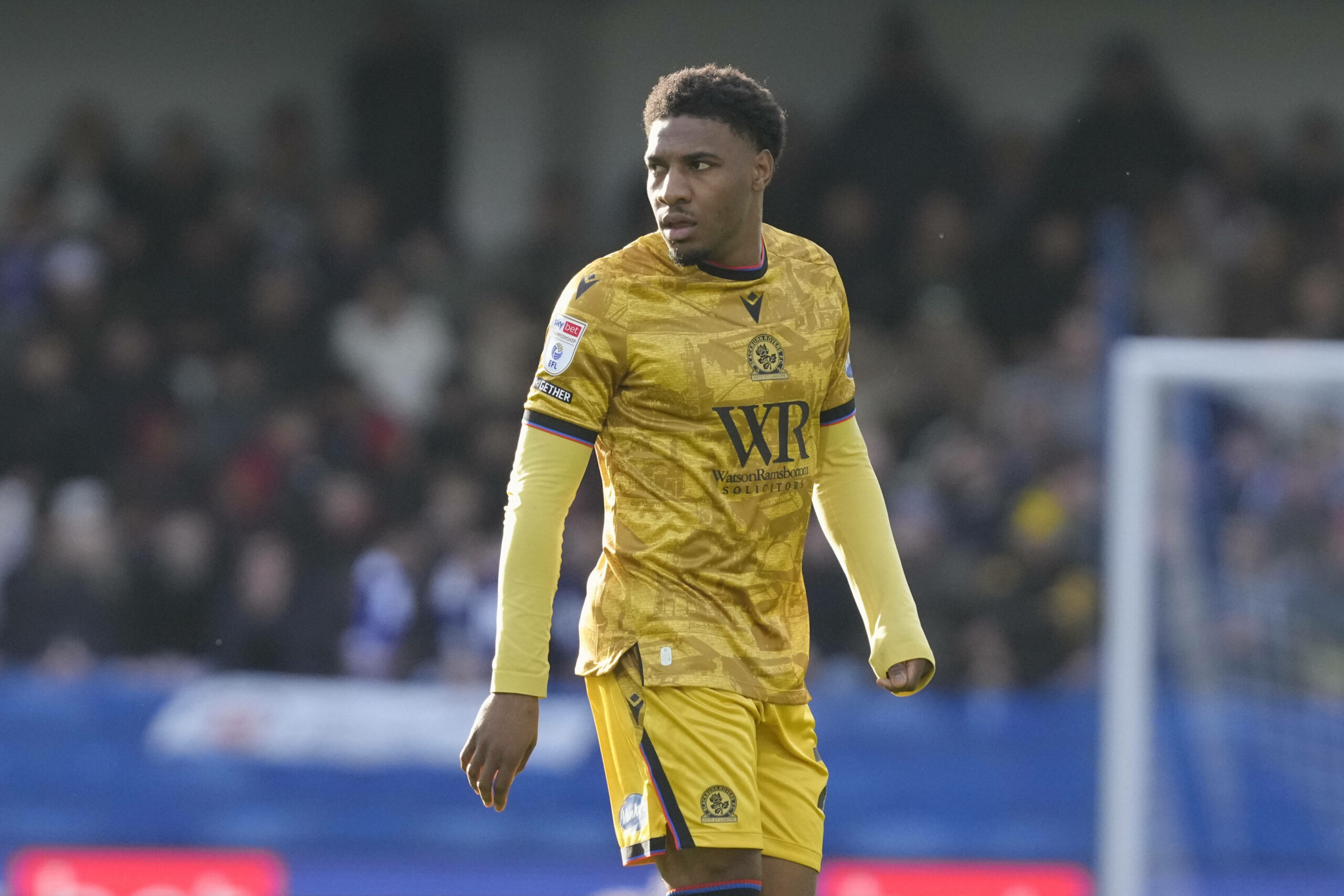 Oladapo Afolayan im Trikot der Blackbrun Rovers