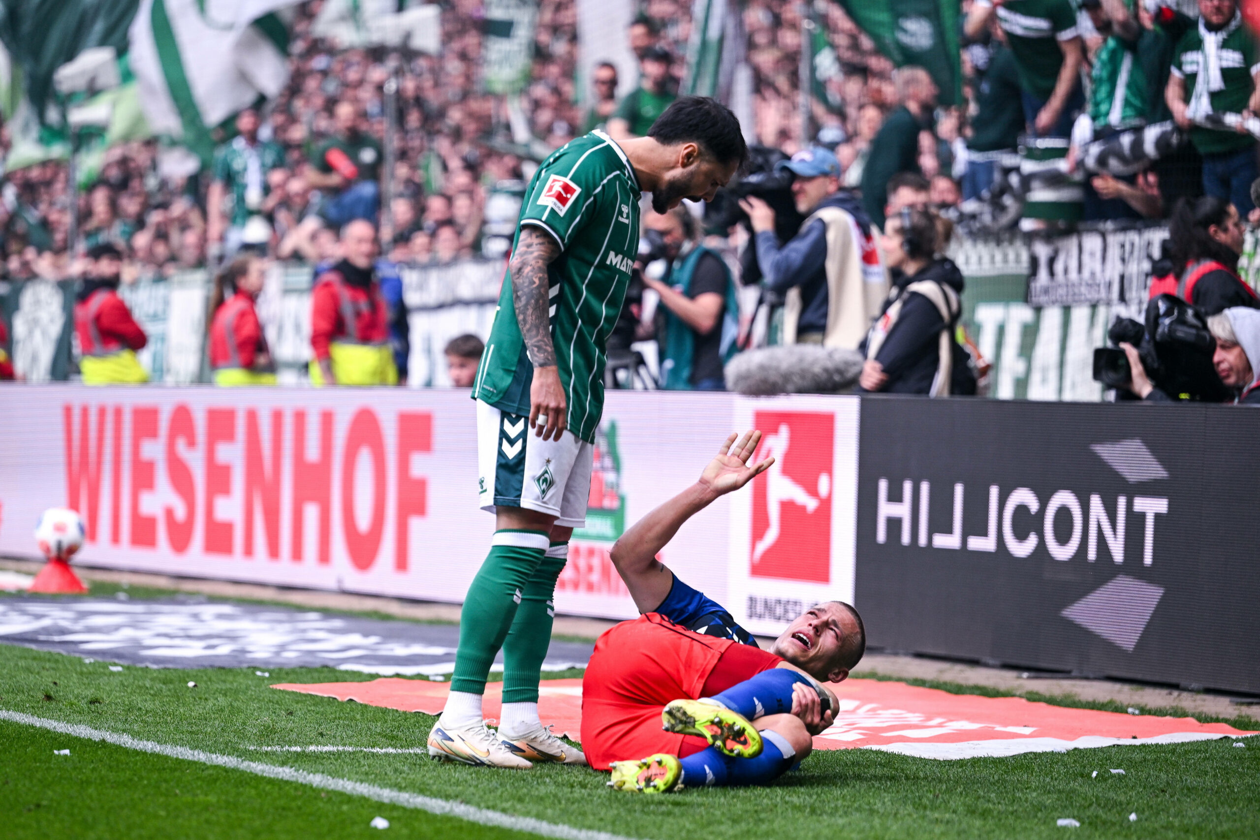 Leonardo Bittencourt steht über Miro Muheim