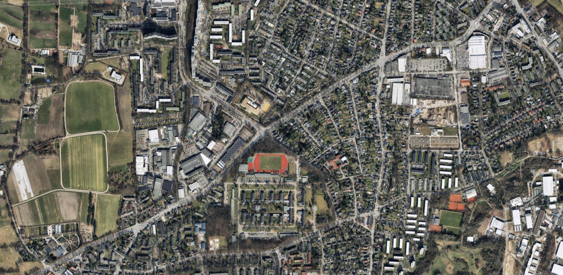 Zwei Männer wurden verletzt, als Unbekannte einen türkischen Kulturverein stürmten und das Feuer eröffneten.