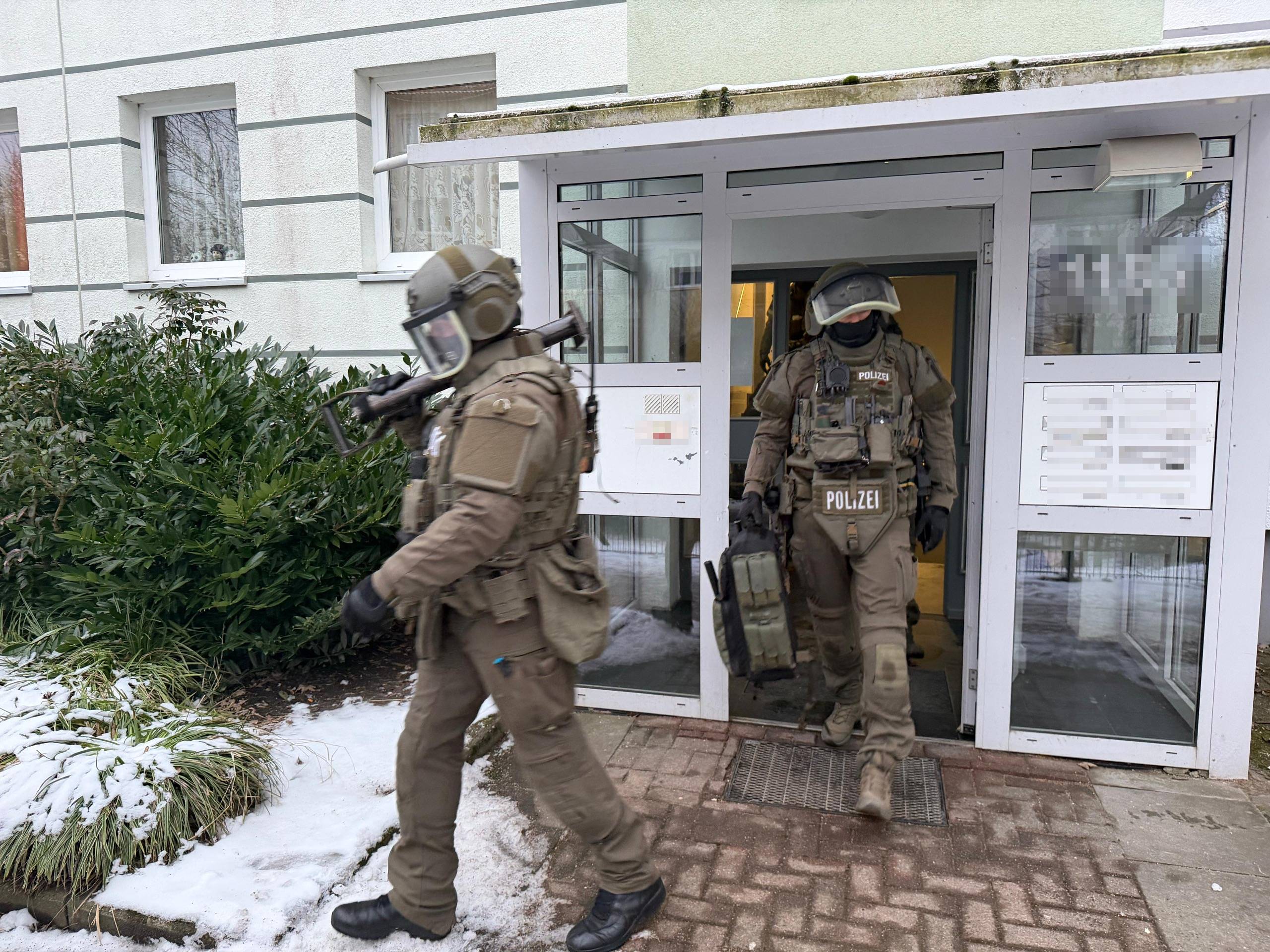 SEK Wilhelmsburg Polizei Wohnung