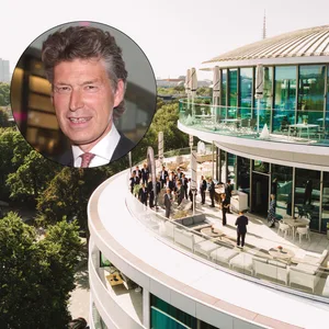Thies Sponholz wurde als „Hotelier des Jahres“ ausgezeichnet. Er führt das „Fontenay“ in Hamburg seit der Eröffnung.