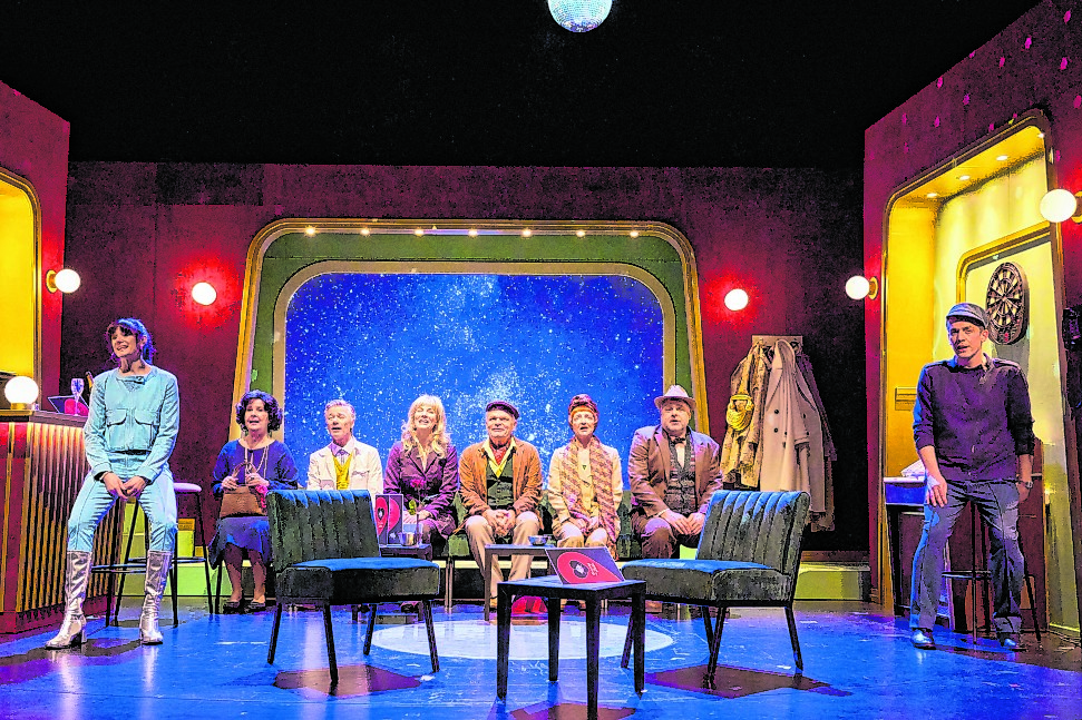 Speed Dating im besten Alter: Manchmal wird auch einfach zusammen gesungen, wie schön!