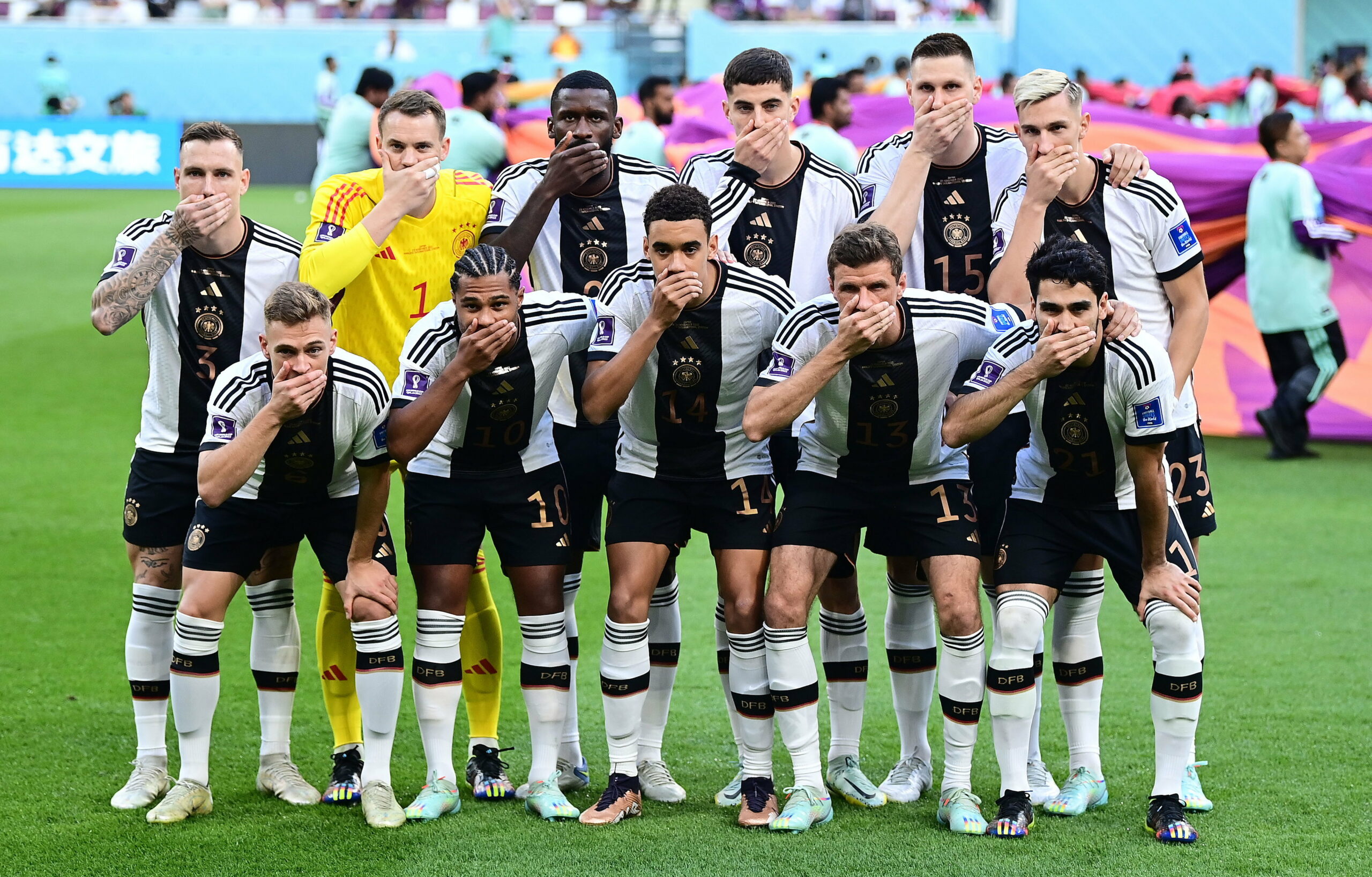 Protestgeste der DFB-Auswahl bei der WM 2022 in Katar