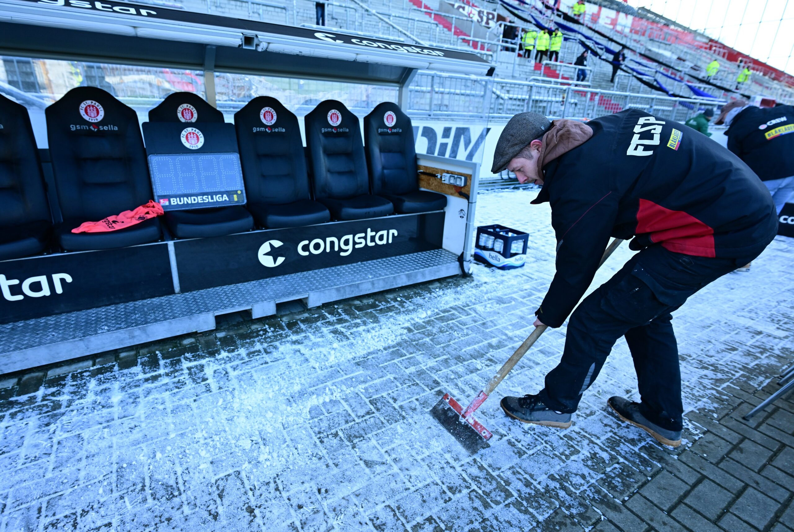Eiskratzen am Millerntor