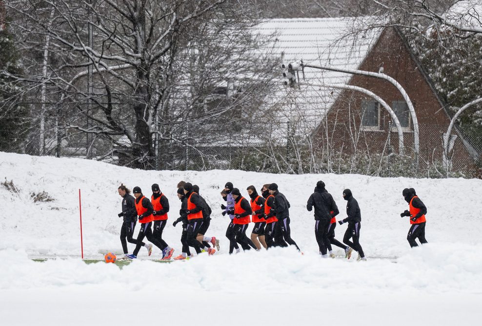 St. Pauli-Training im Schnee