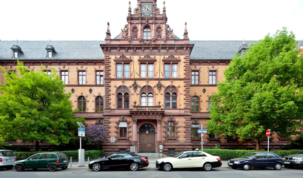 mann-vergewaltigt-bet-ubte-frauen-und-hortet-grausamste-kinderpornos