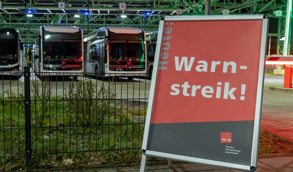 Neuer-Streik-Wo-in-und-um-Hamburg-am-Mittwoch-keine-Busse-fahren