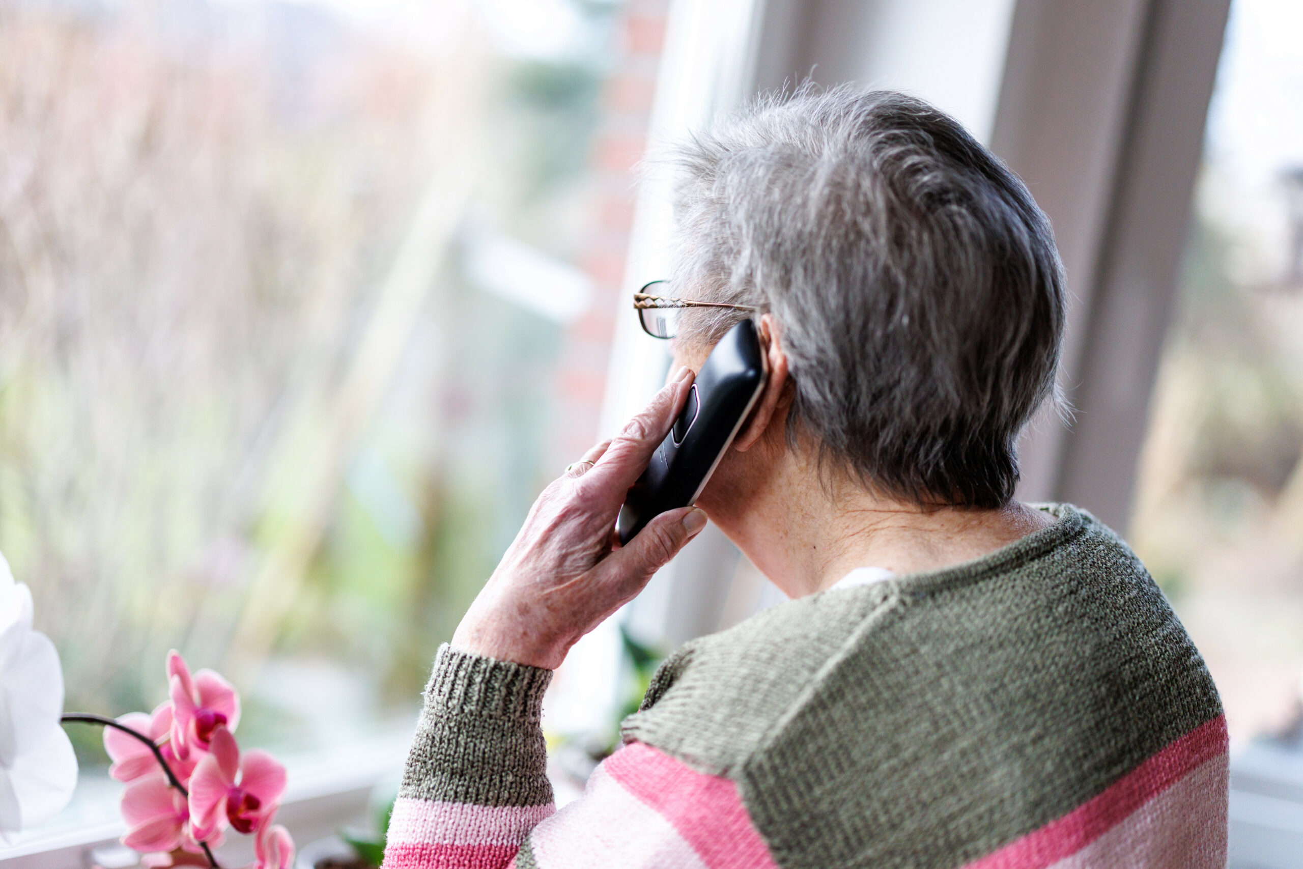 Schockanrufe bei Senioren: Immer wieder erbeuten die Täter hohe Summen – in Hamburg starb eine Seniorin vor Aufregung