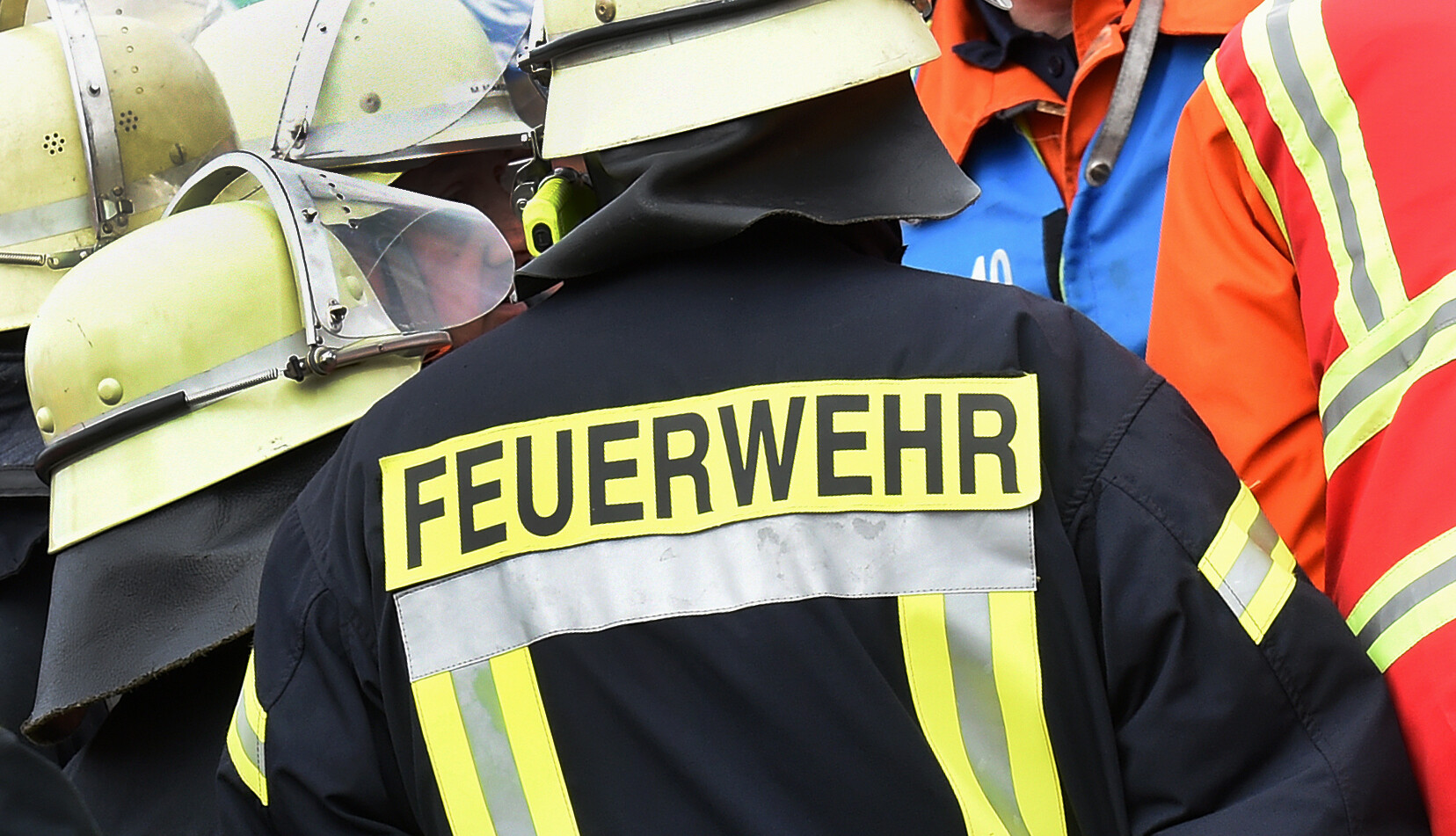 Ein Feuerwehrmann in Garbsen. (Archivbild)