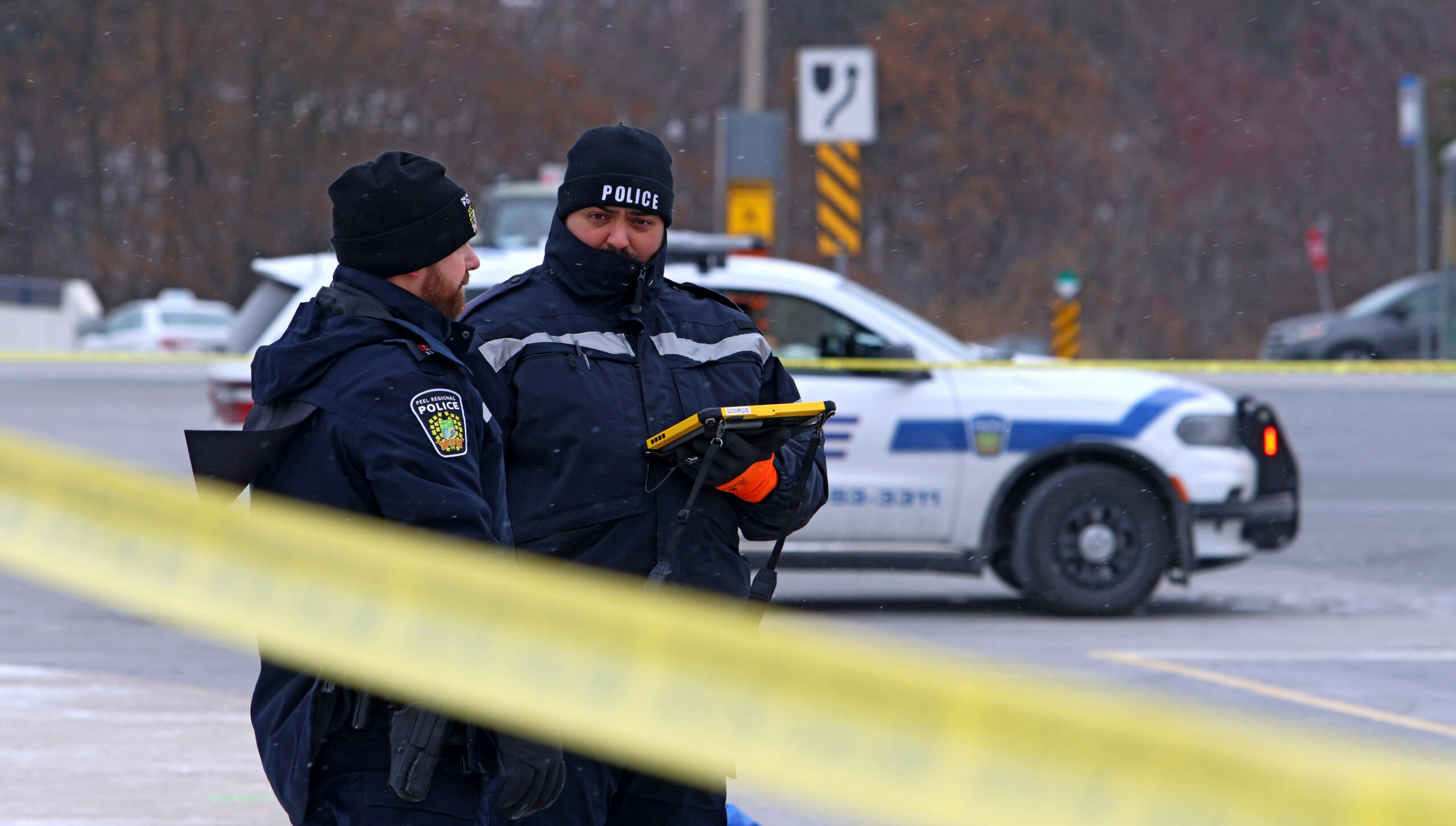 Kanadische Polizisten. In Kanada sind sieben Menschen gestorben als an einer Schule geschossen wurde. (Archivbild)