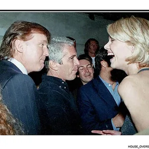 Donald Trump (l.) und Jeffrey Epstein mit einer lachenden Blondine auf einer Party. Das Foto ist undatiert.