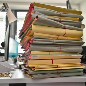 Aktenberge in der Justiz