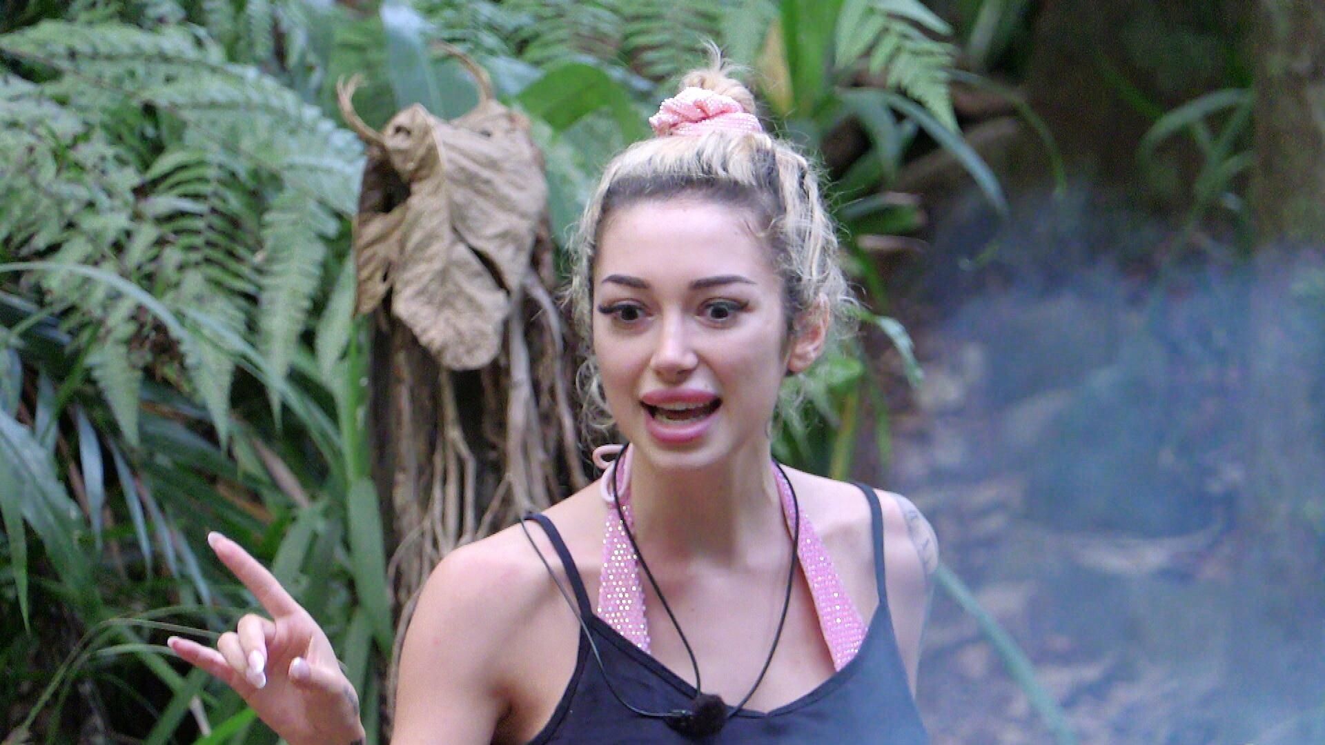 Reality-Star Ariel sorgt im Dschungelcamp erneut für Gesprächsstoff.
