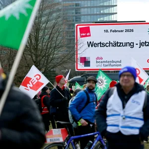 Warnstreik der Gewerkschaften