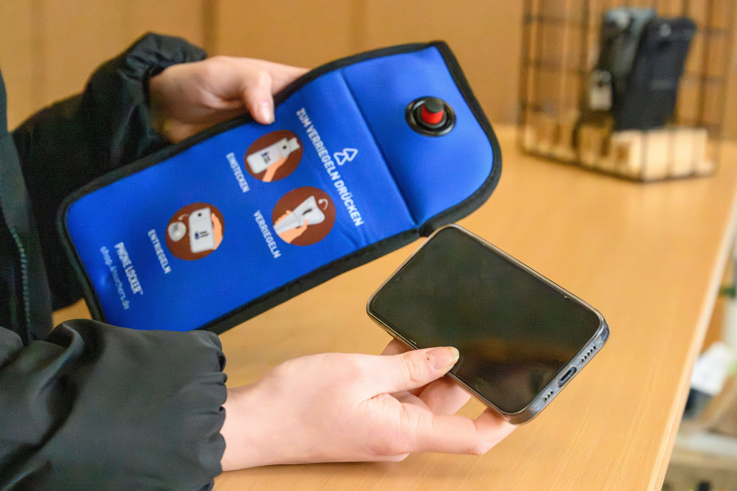 Verbotshülle Handy Northeim Schule