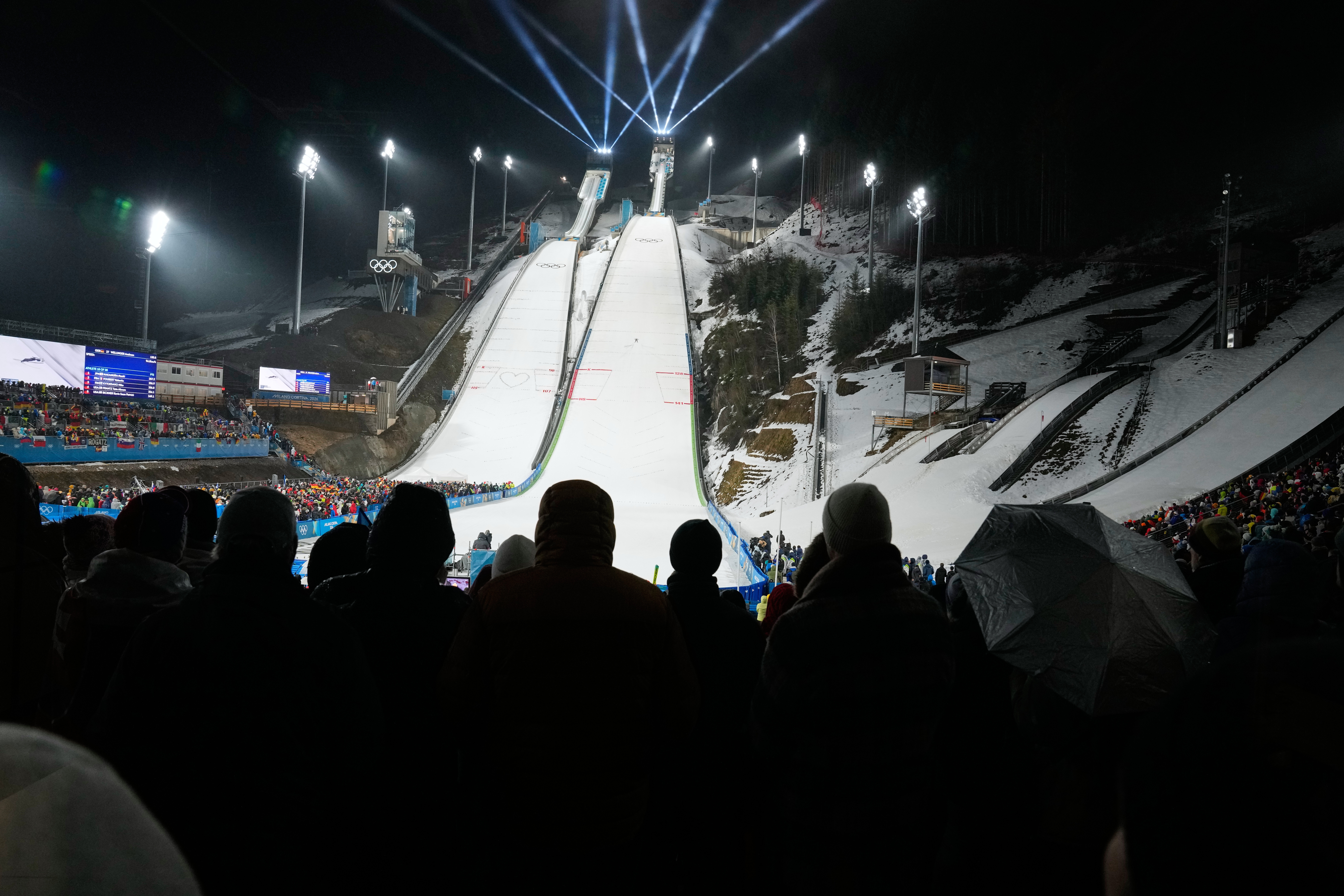 In der Nähe der Olympia-Großschanze in Predazzo wurde eine Handgranate entdeckt.