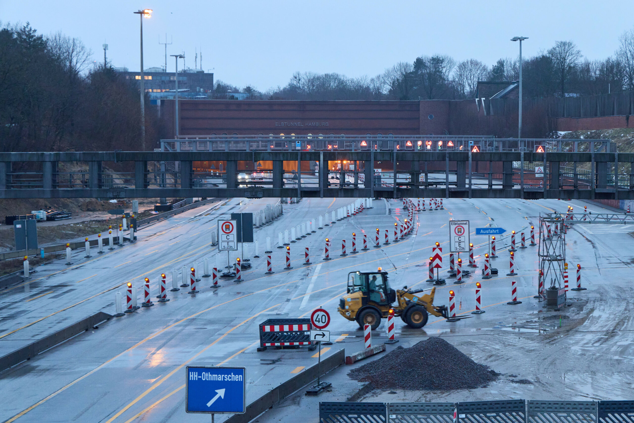 Blick auf die Baustelle am Elbtunnel.